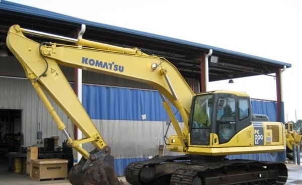 للبيع حفار دقاق كوماتسو بي سي 200 2005 Komatsu PC200LC7L Track Excavator