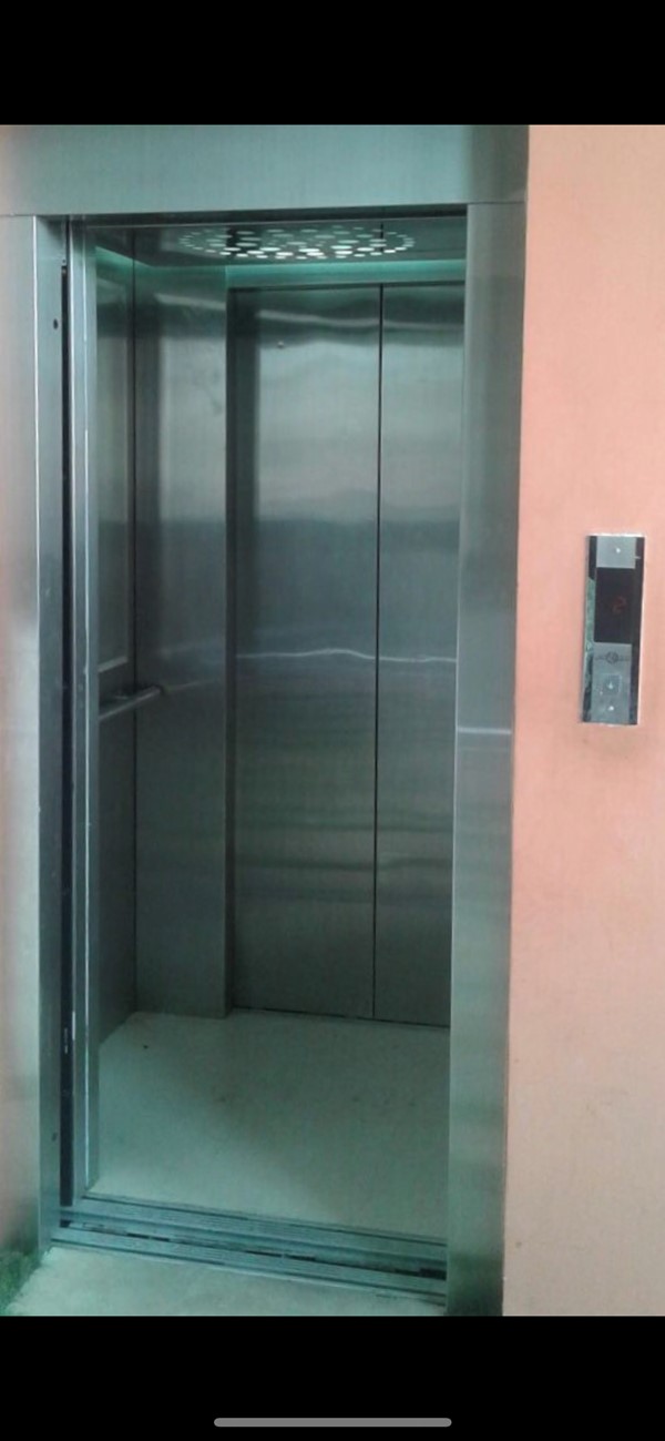 مصعد شيه جديد للبيع Elevator For Sale